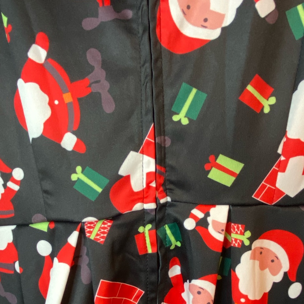 Ouges Super Cute Santa Dress! Size Small - image 4